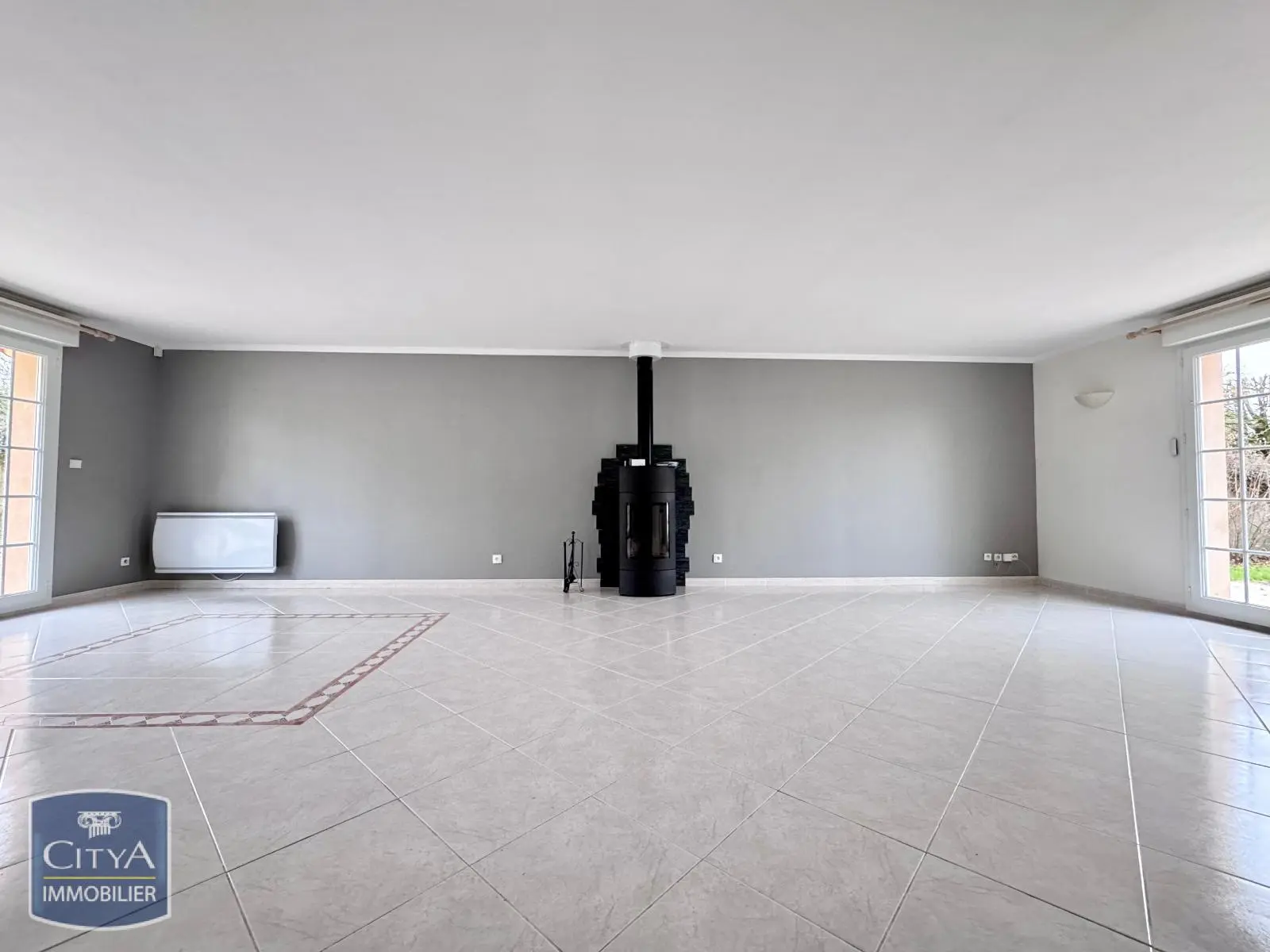 A LOUER MAISON T5 REMEREVILLE JARDIN ET GARAGES