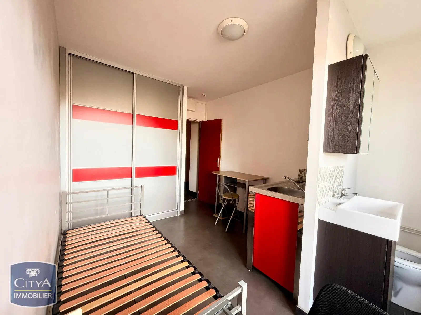 Photo 2 Appartement 1 pièce 13m²