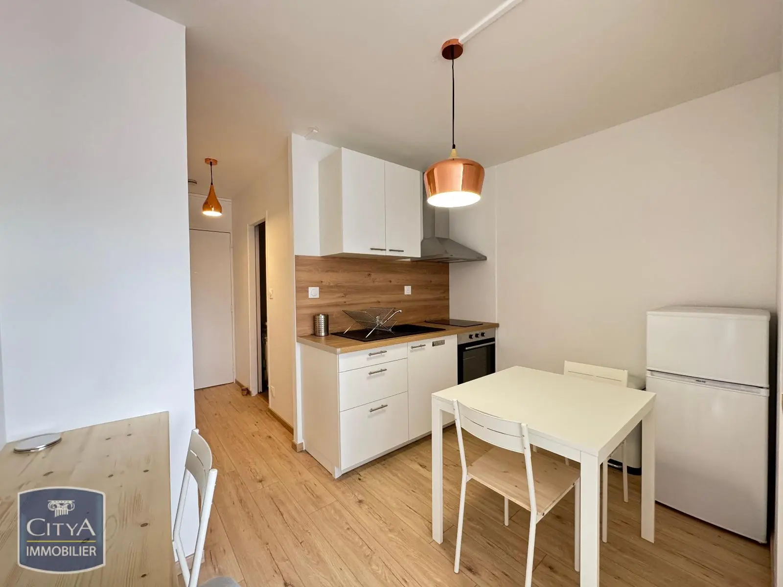 Photo 1 Appartement 2 pièces 23.49m²