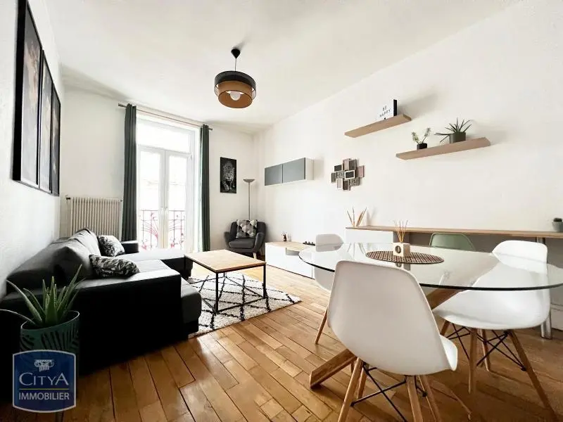 Photo 1 Appartement 3 pièces 51.98m²