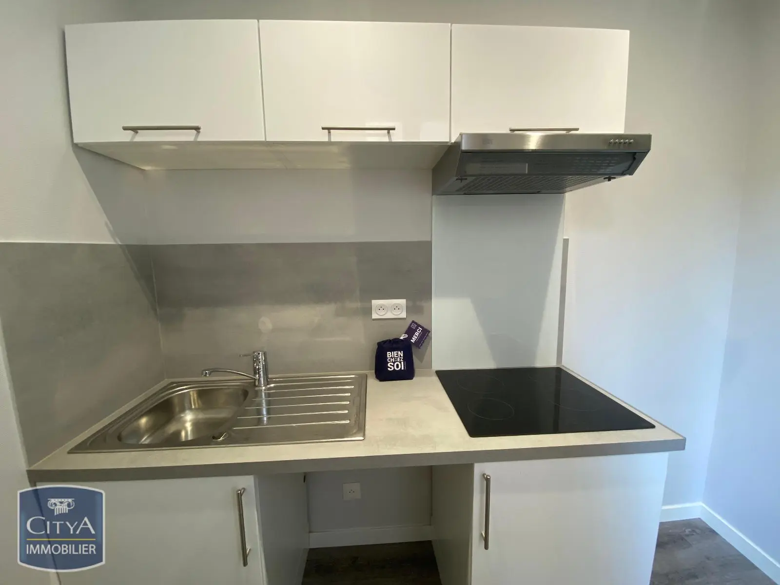 Photo 11 Appartement 1 pièce 29.94m²