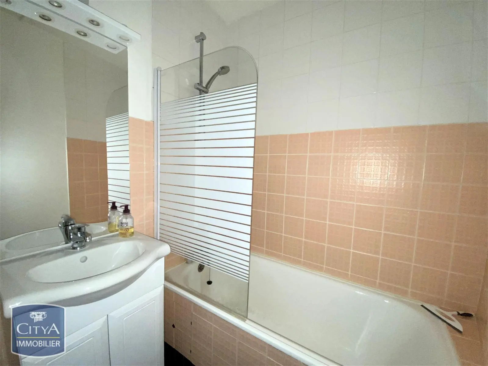 Photo 8 Appartement 1 pièce 28.31m²