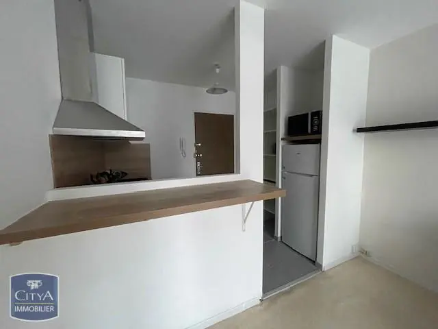 Photo 2 Appartement 1 pièce 30.18m²