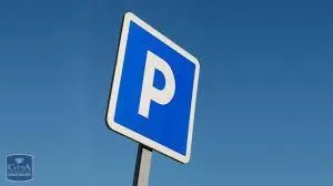 Photo 1 Parking
