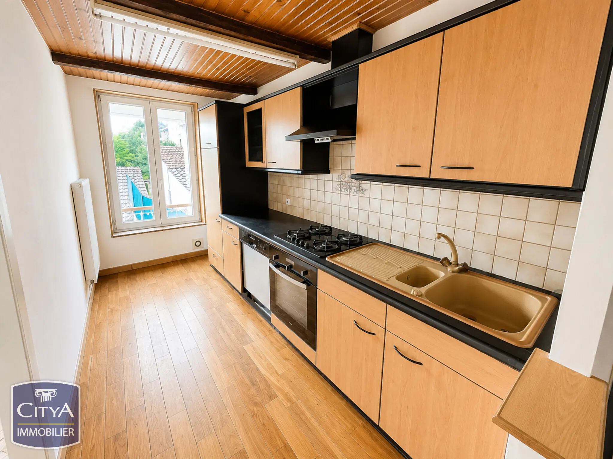 Photo 4 Maison 4 pièces 203m²