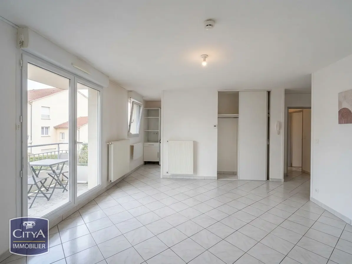 Photo 2 Appartement 2 pièces 47.56m²
