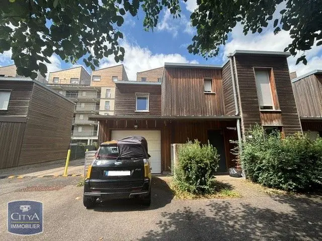 Photo 1 Maison 5 pièces 96.84m²