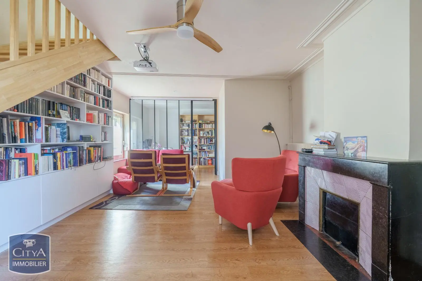 Photo 1 Appartement 6 pièces 128.56m²