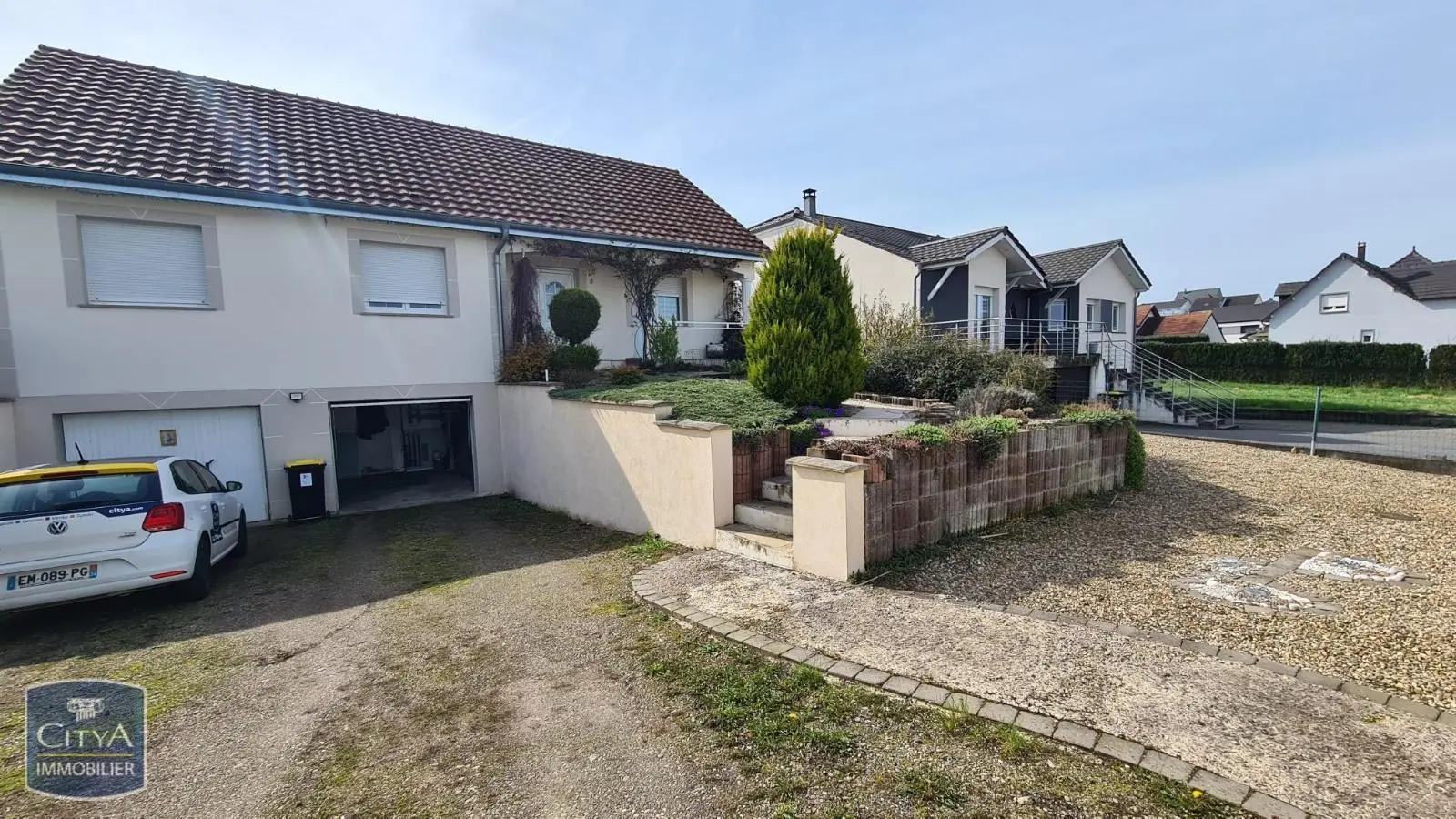 Photo 2 Maison 8 pièces 154m²