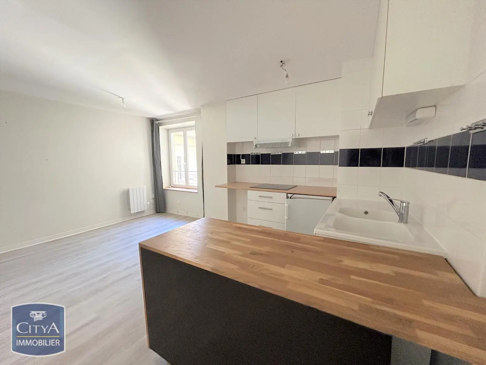 Photo 1 Appartement 2 pièces 71m²