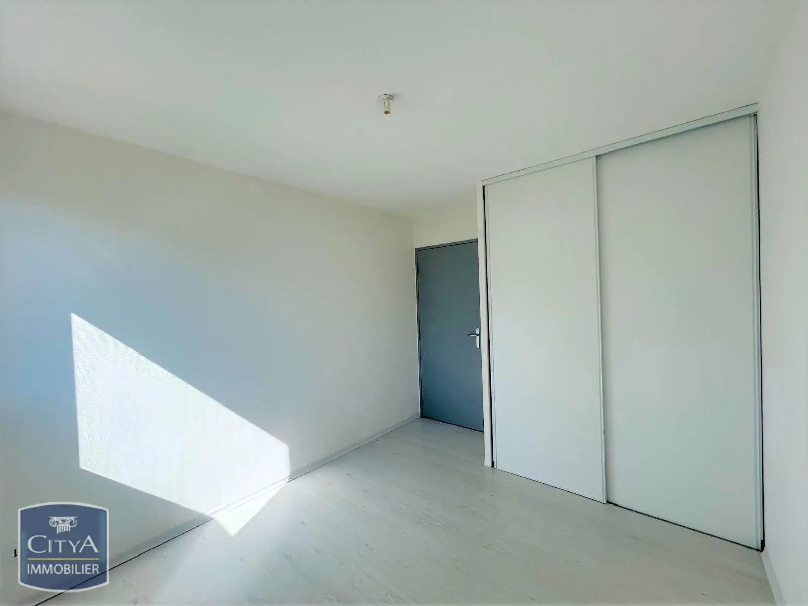 Photo 2 Appartement