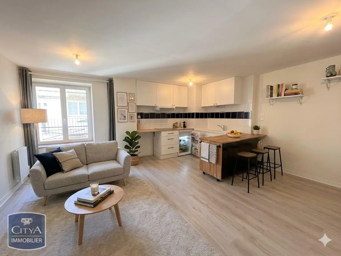 Photo 1 Appartement 2 pièces 71m²