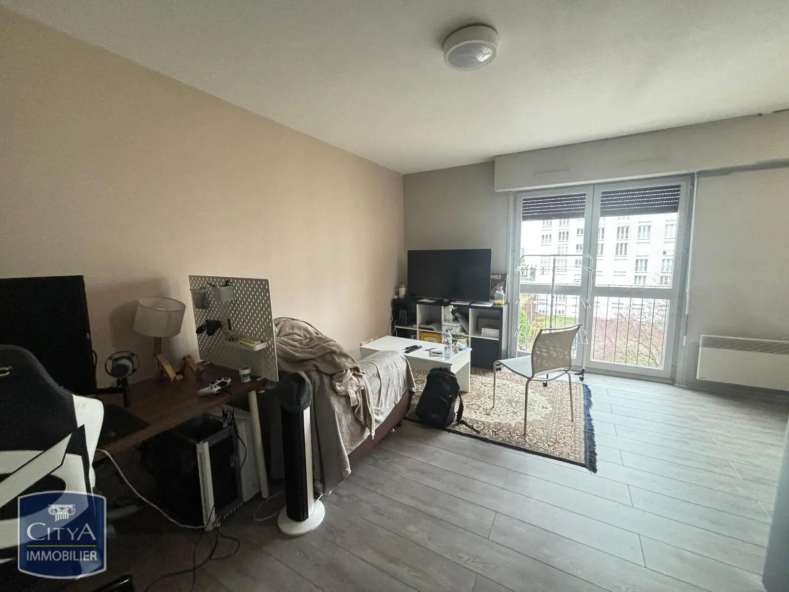 Photo 1 Appartement 1 pièce 34m²