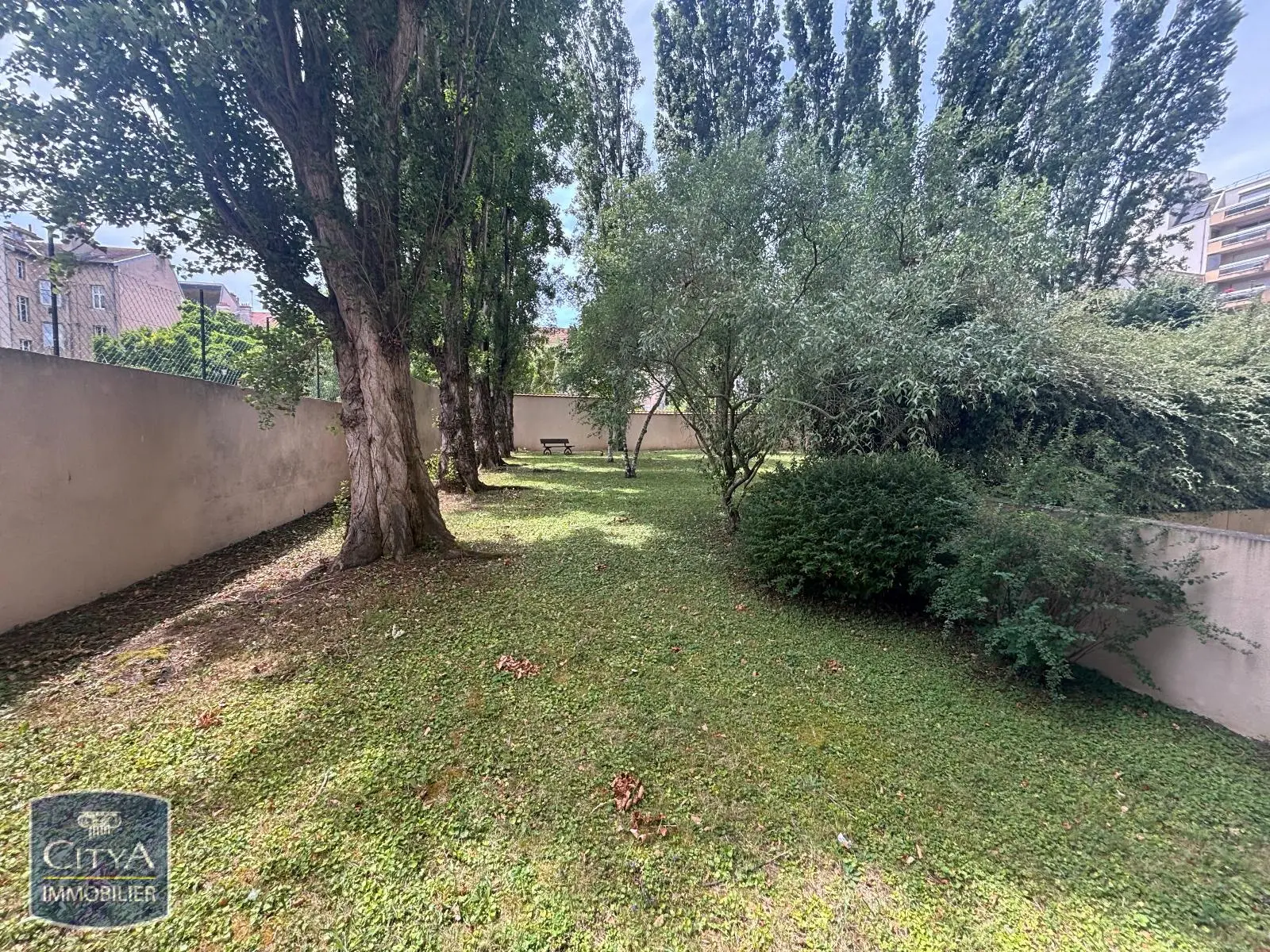 Photo 2 Appartement 4 pièces 104m²