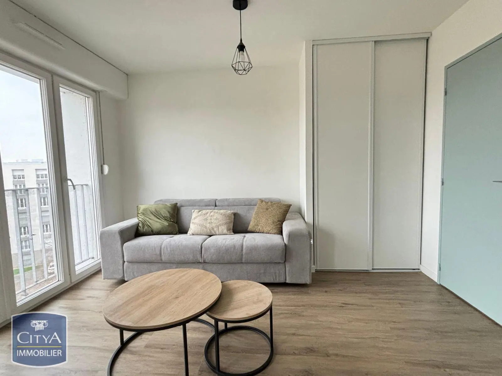 Photo 2 Appartement 1 pièce 30m²