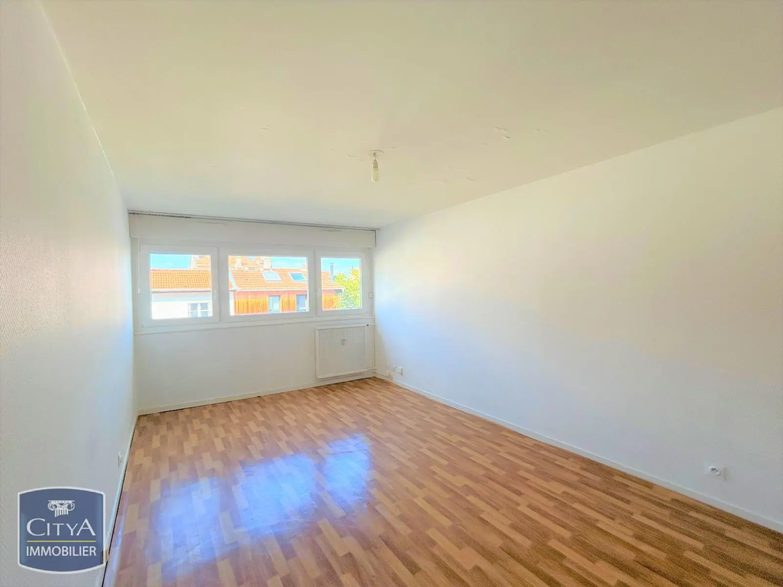 Photo 2 Appartement 1 pièce 25.39m²