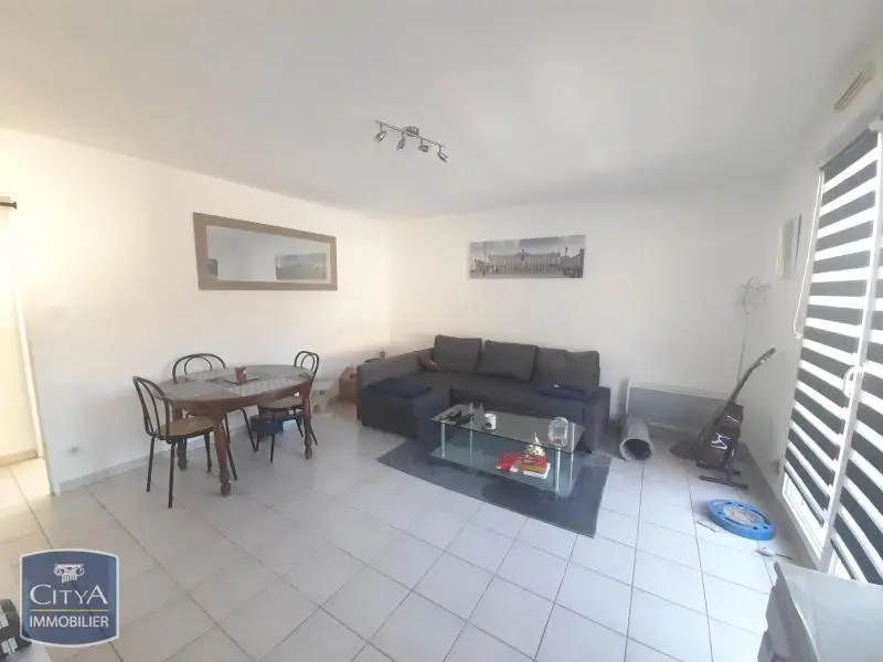 Photo 1 Appartement 2 pièces 55.76m²