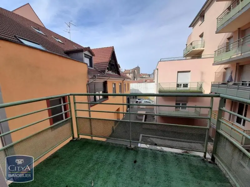 Photo 1 Appartement 1 pièce 23.27m²