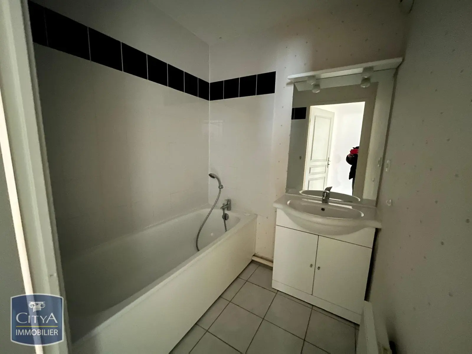 Photo 2 Appartement 2 pièces 50.18m²