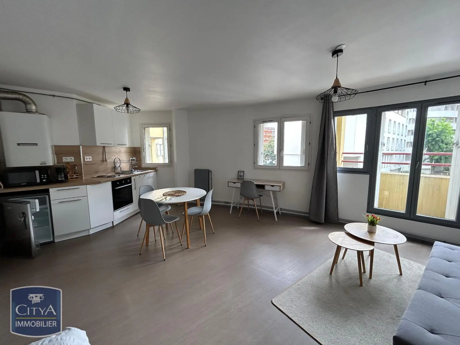 Photo 1 Appartement 1 pièce 36m²