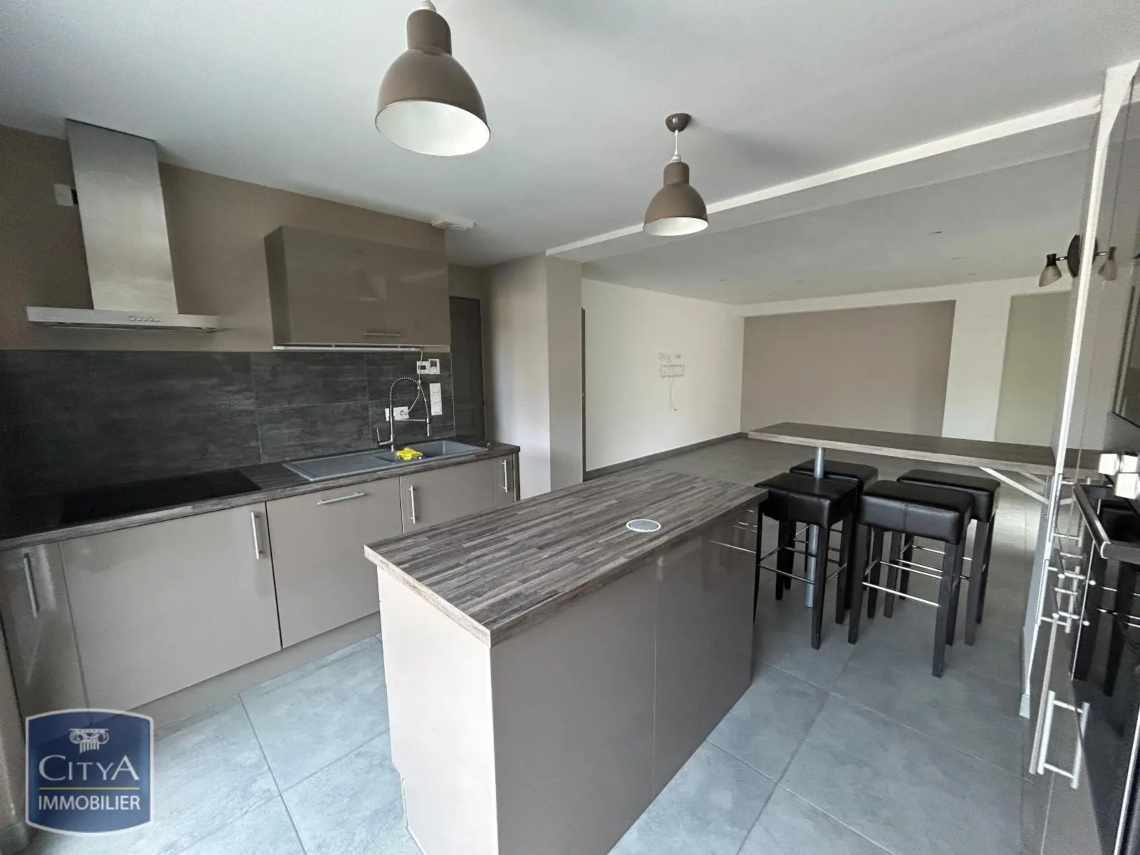 Photo 10 Appartement 3 pièces 80m²