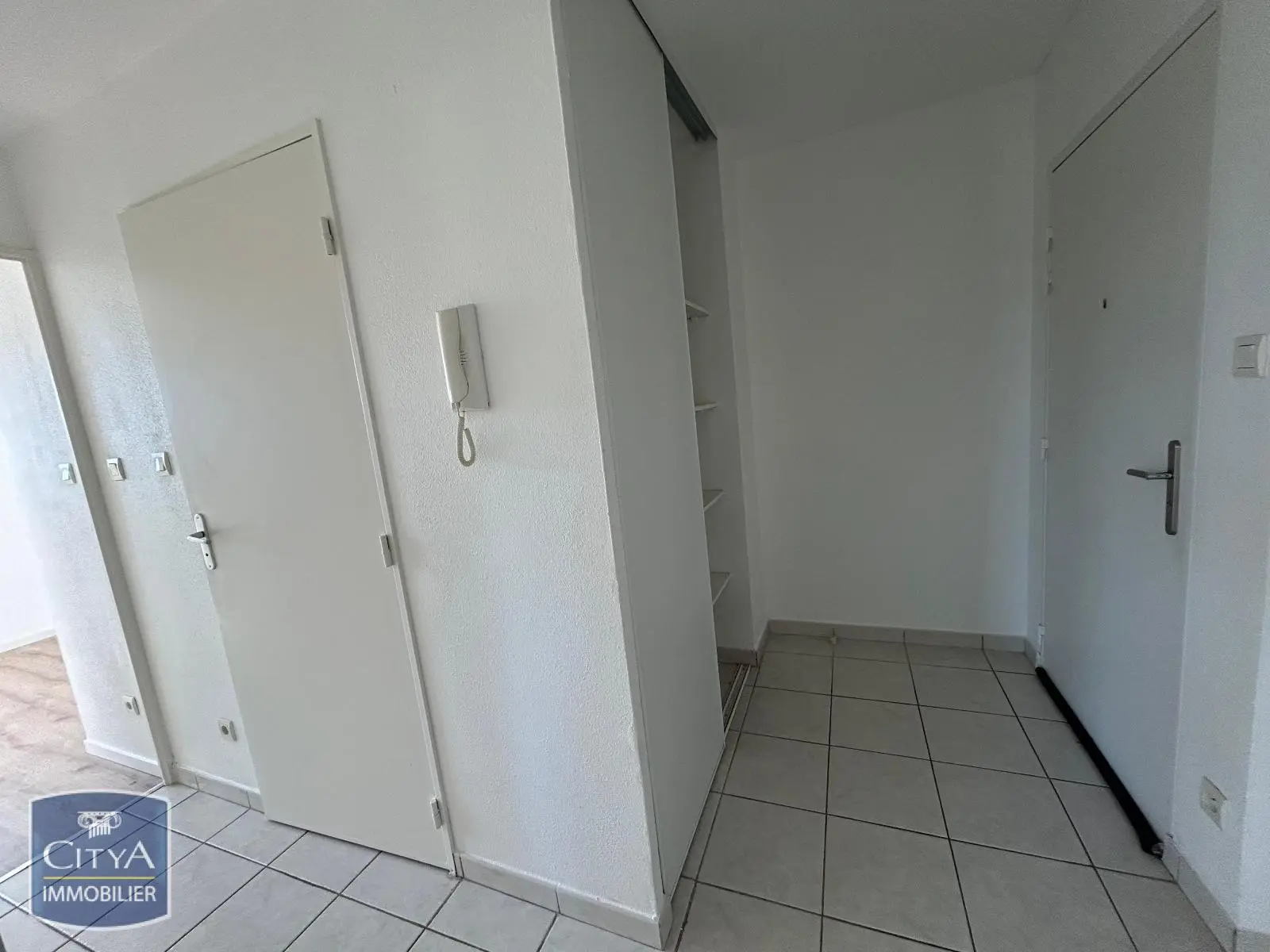 Photo 15 Appartement 2 pièces 50.8m²