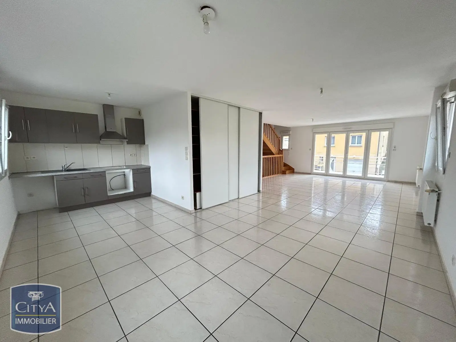 Photo 15 Appartement 5 pièces 113.02m²