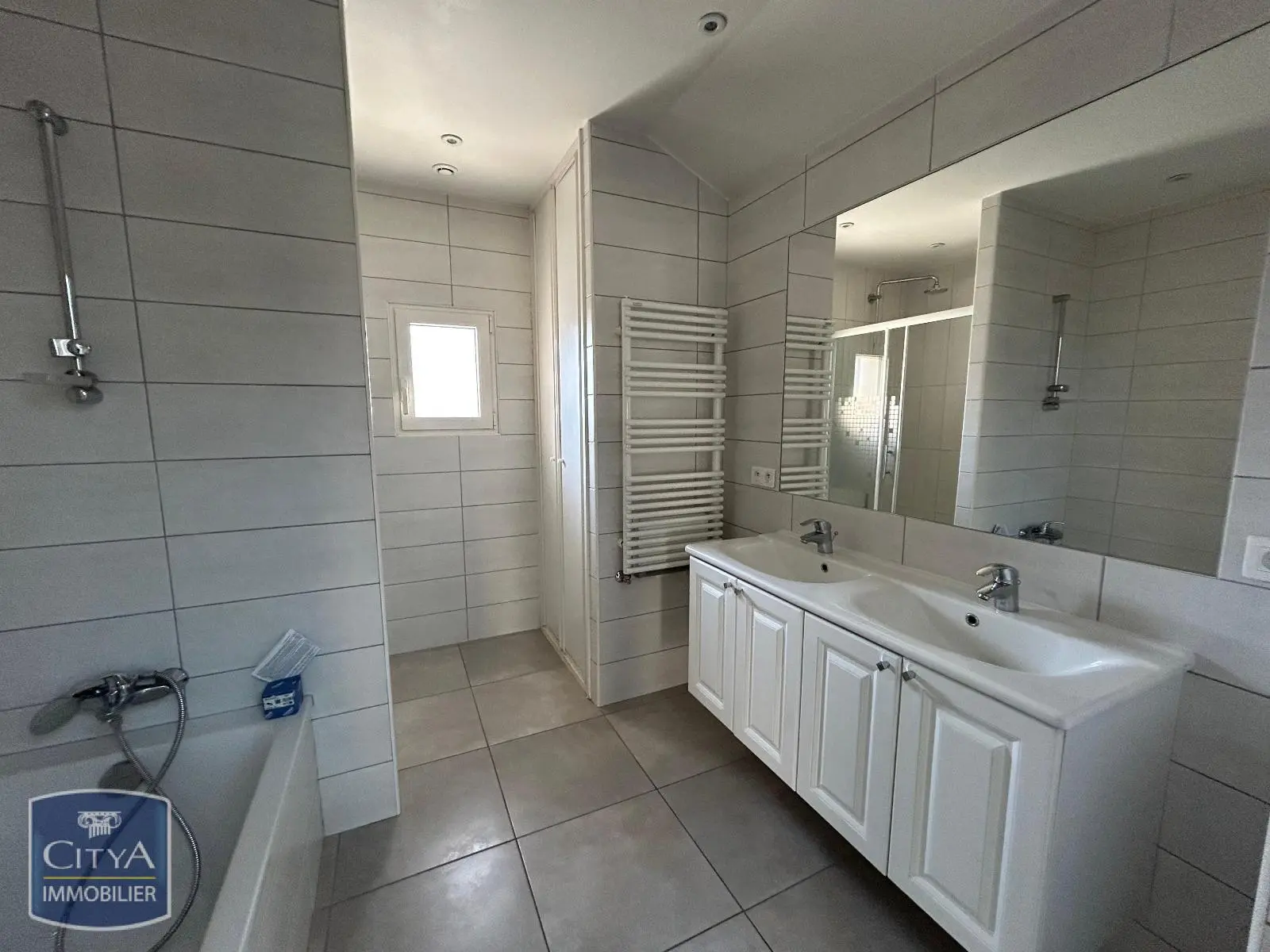 Photo 16 Maison 4 pièces 153.93m²