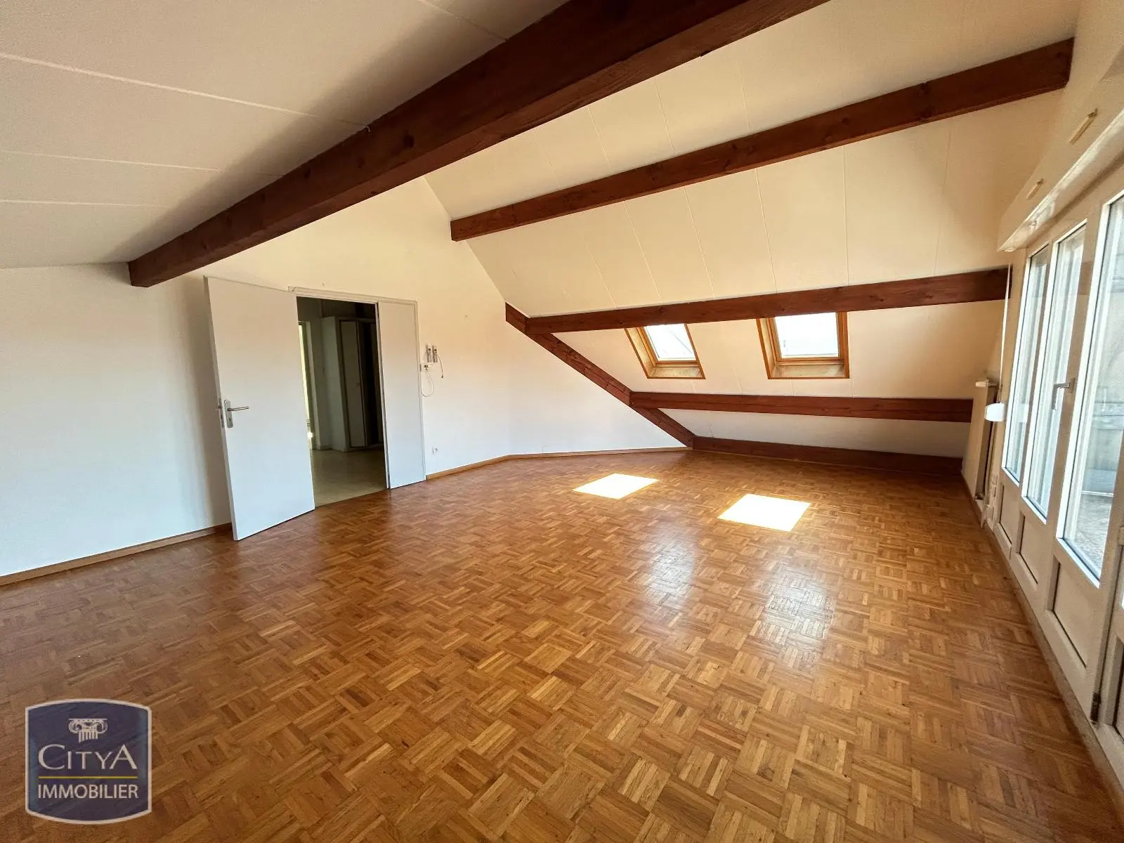 Photo 17 Appartement 4 pièces 101.56m²