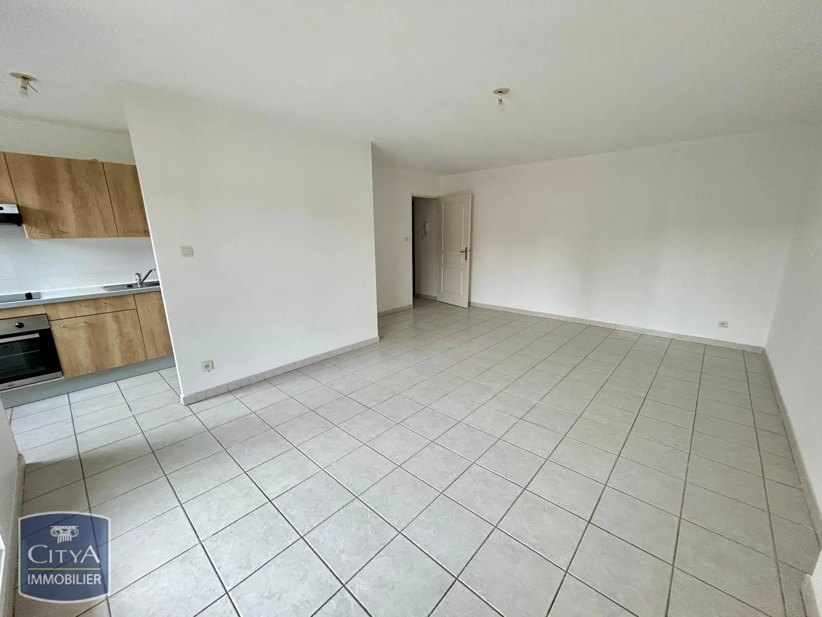 Photo 3 Appartement 2 pièces 50.98m²