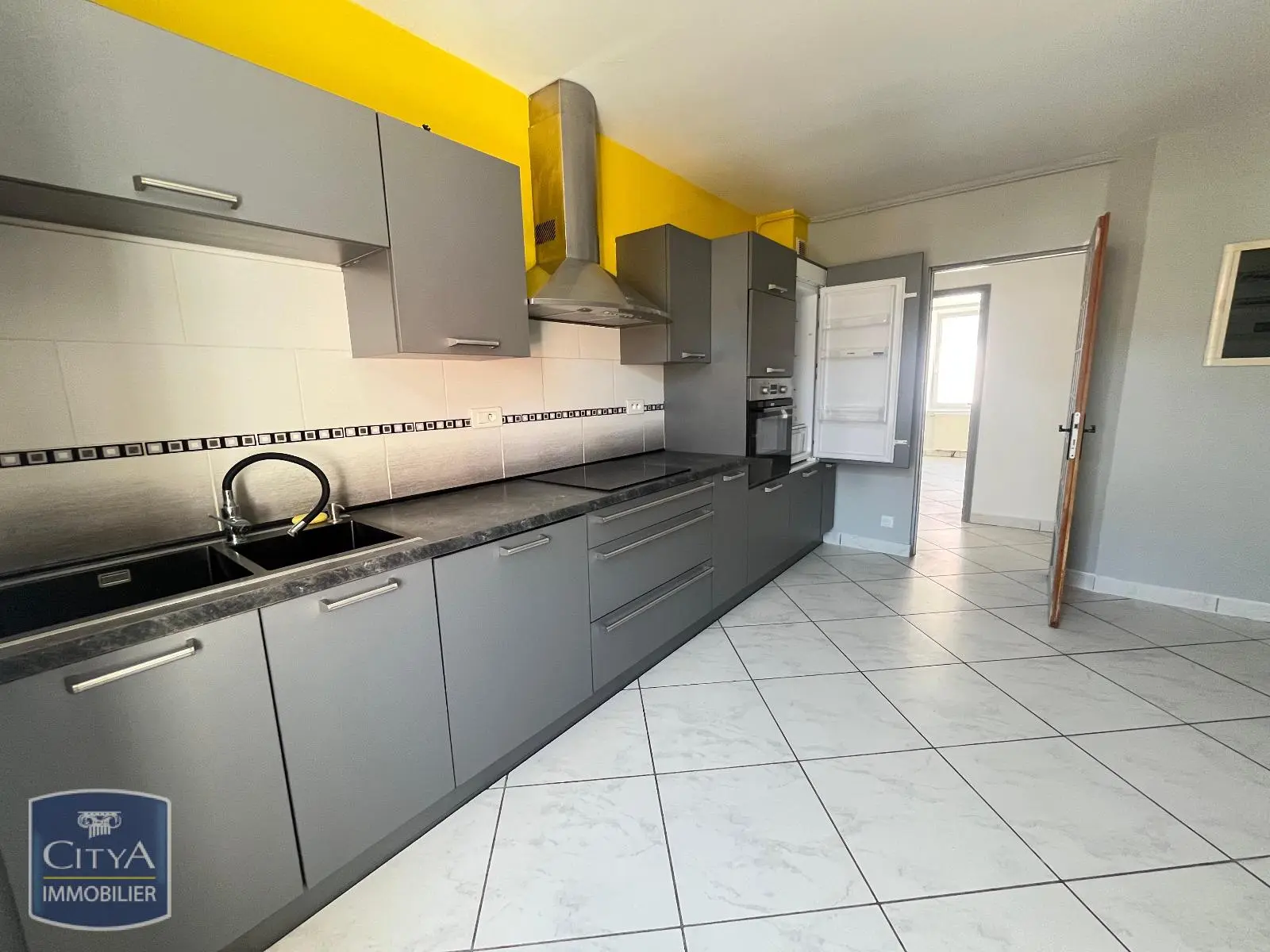 Photo 2 Appartement 5 pièces 113.3m²