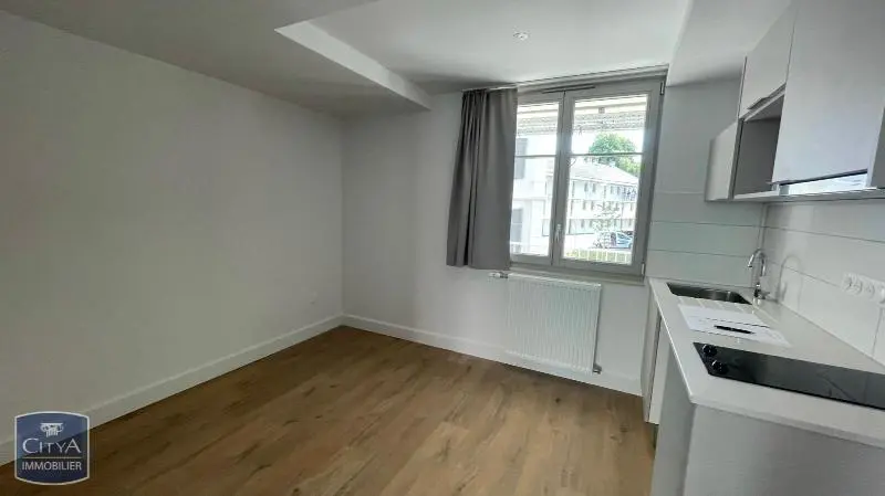 Photo 3 Appartement 1 pièce 37.46m²