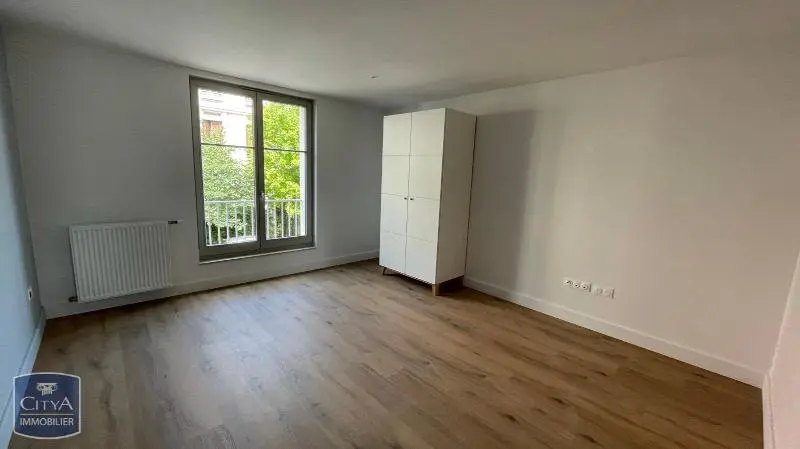 Photo 1 Appartement 1 pièce 37.46m²