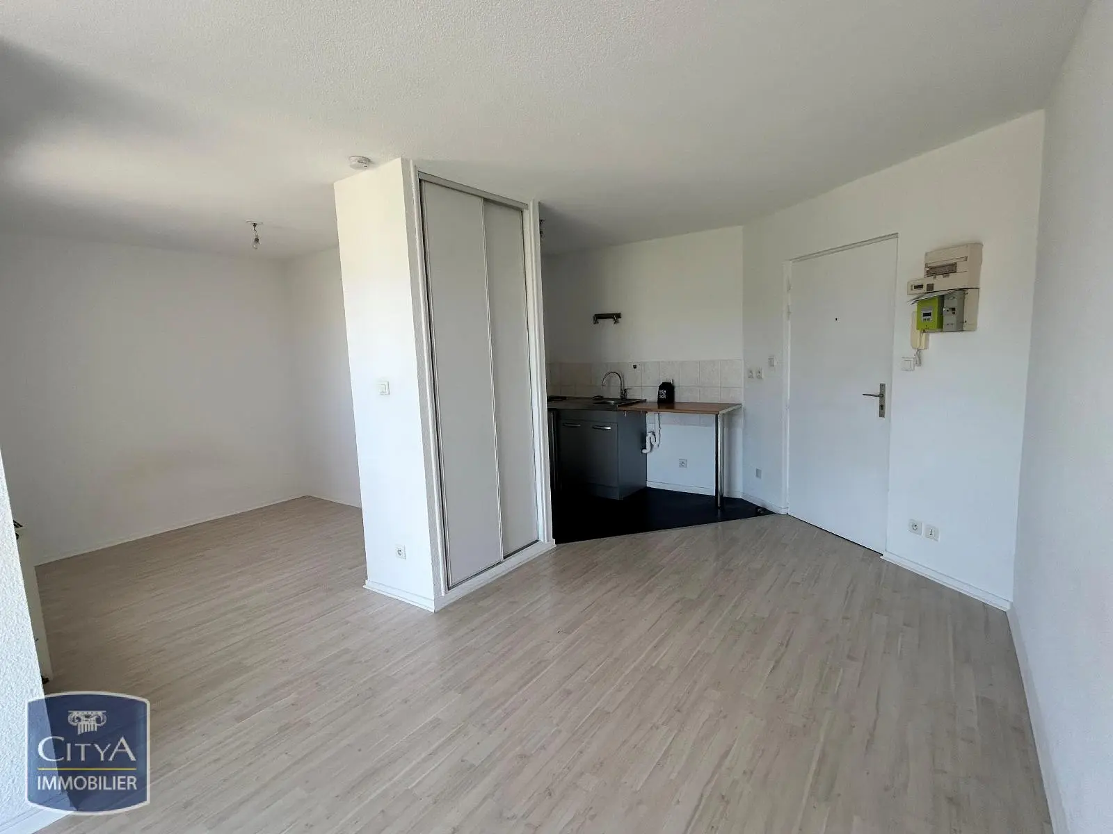 Photo 3 Appartement 1 pièce 28.84m²