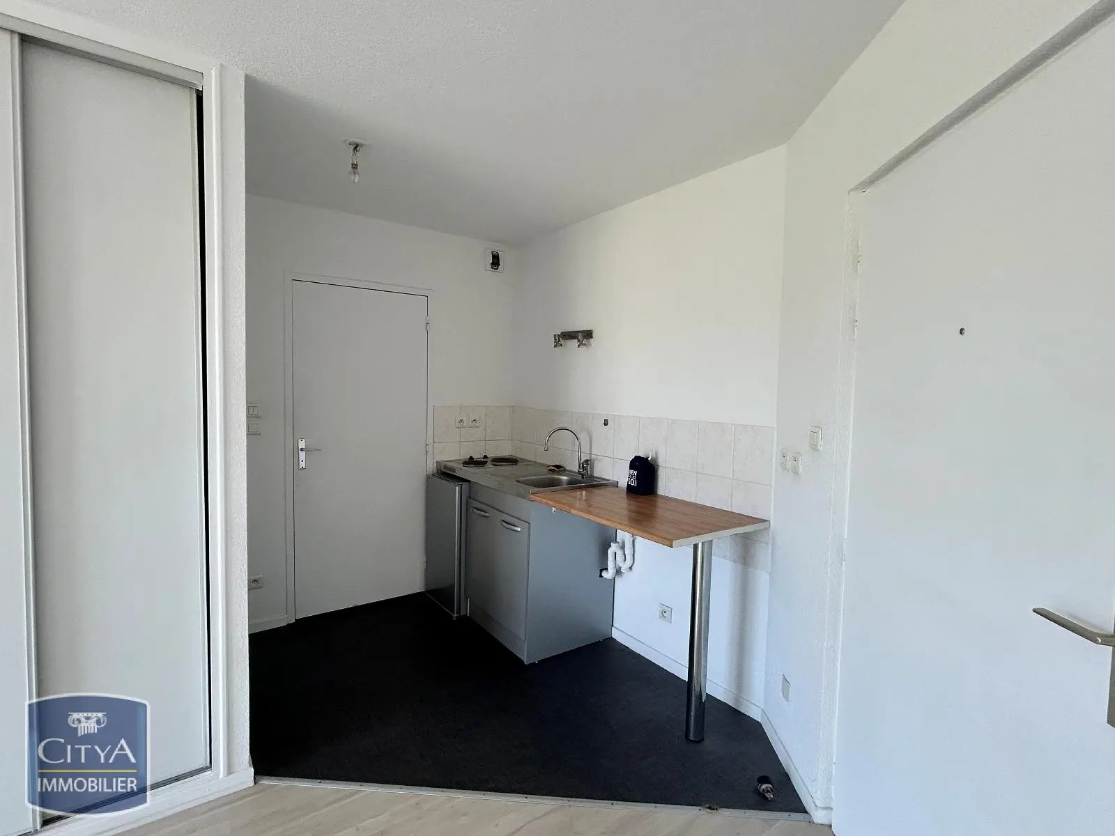 Photo 4 Appartement 1 pièce 28.84m²