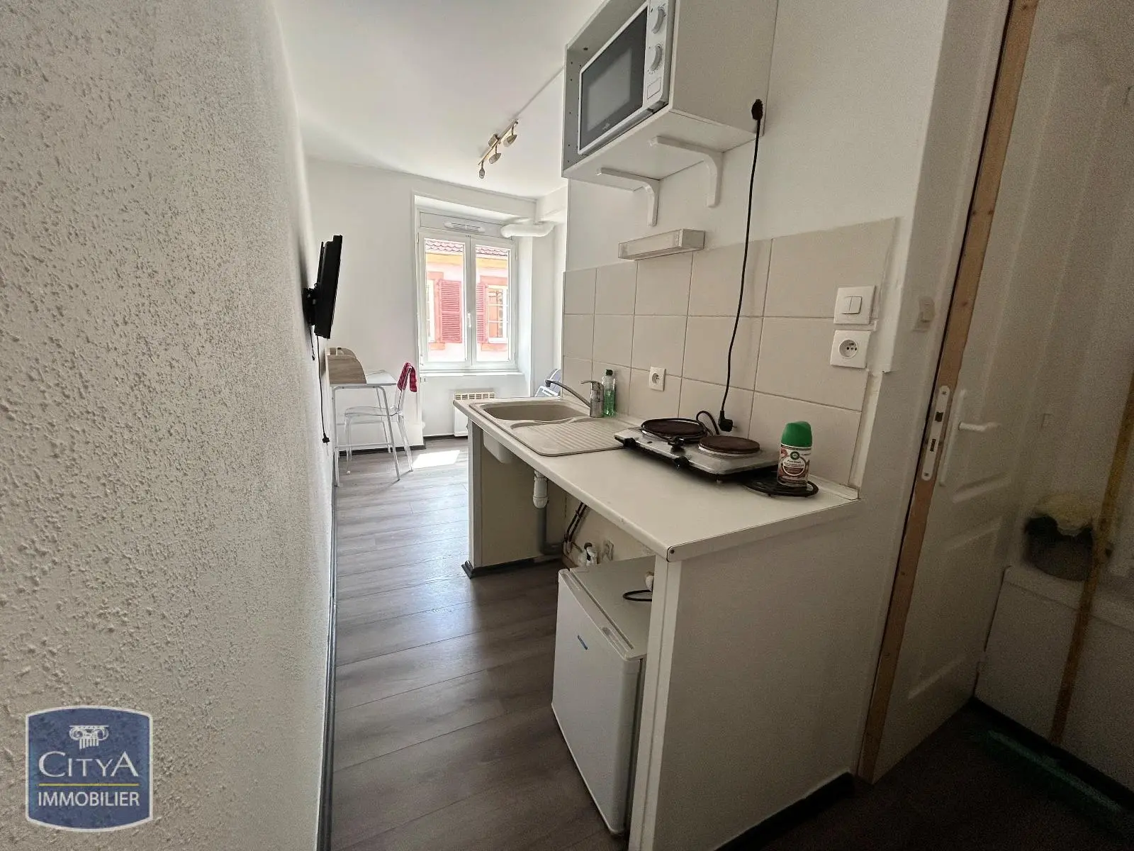Photo 3 Appartement 1 pièce 10.89m²