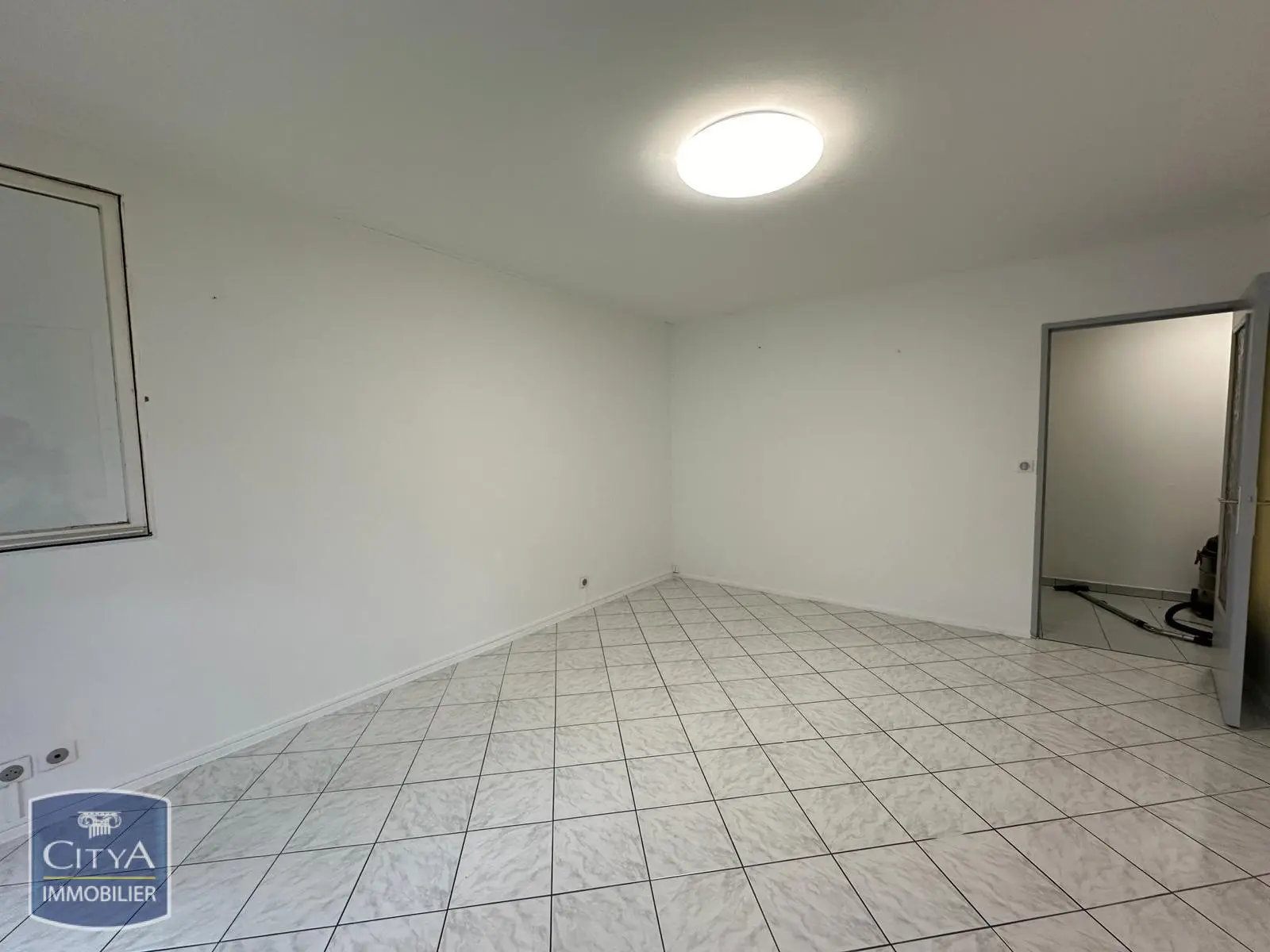 Photo 2 Appartement 2 pièces 59.34m²