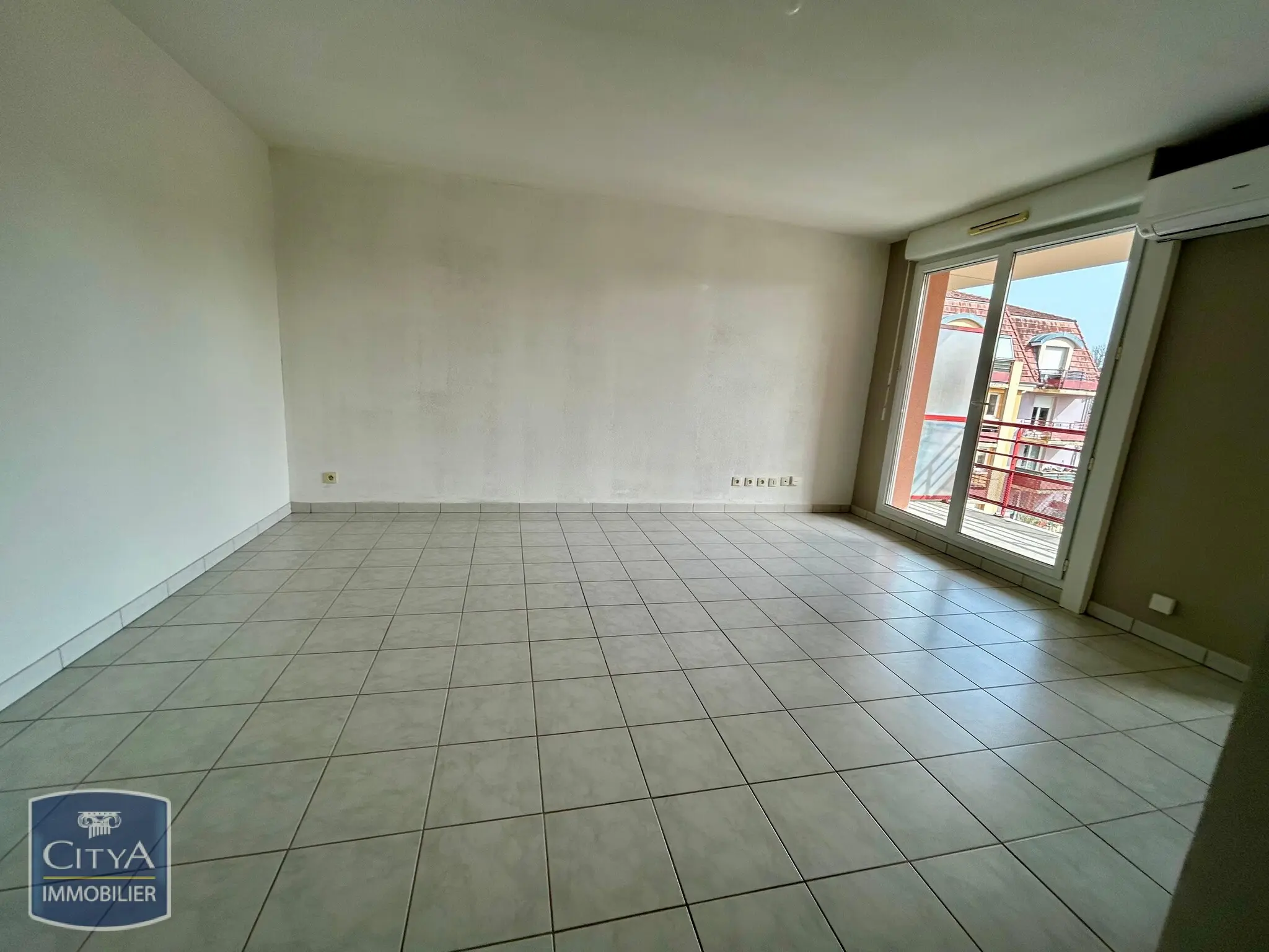 Photo 10 Appartement 2 pièces 48m²