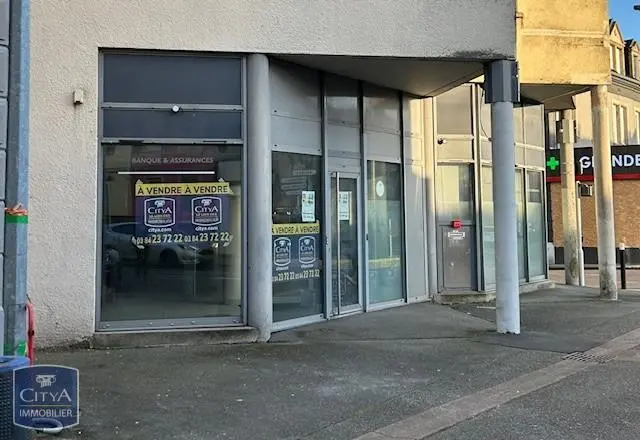 Photo 2 Local Professionnel 6 pièces 181.92m²