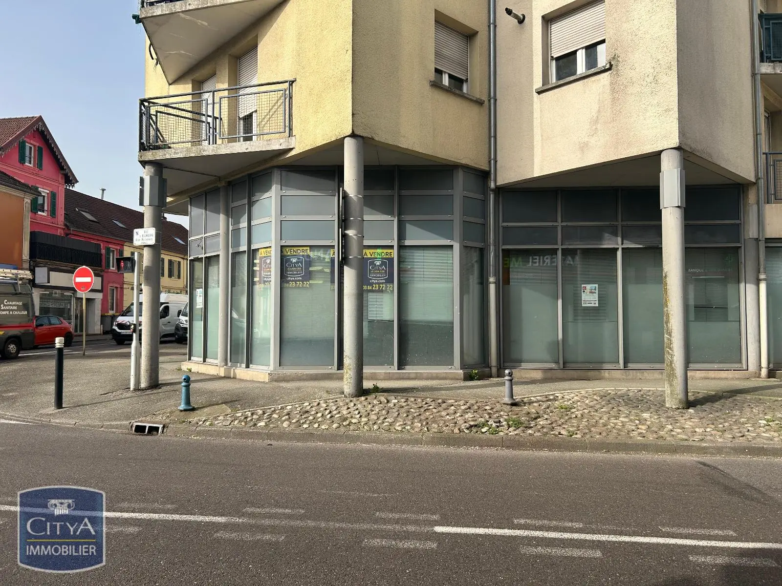 Photo 9 Local Professionnel 6 pièces 181.92m²