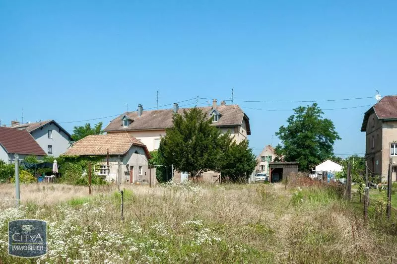 Photo 1 immeuble Wittenheim
