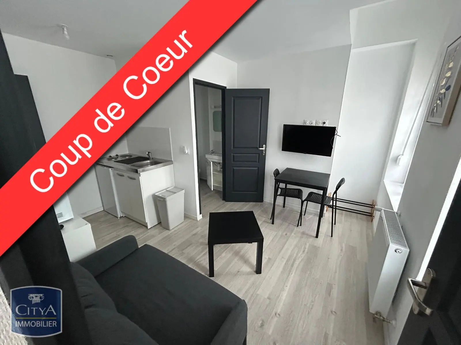 Photo 1 Appartement 1 pièce 25m²