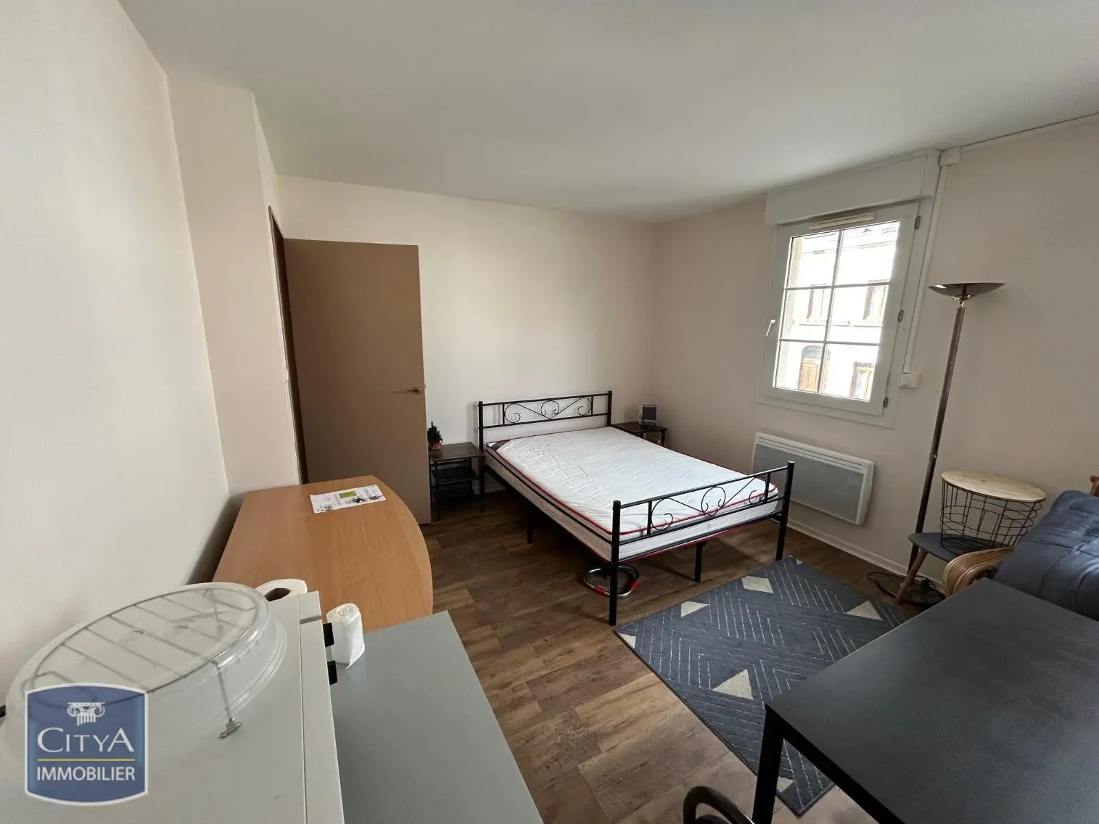 Photo 1 Appartement 1 pièce 23.4m²