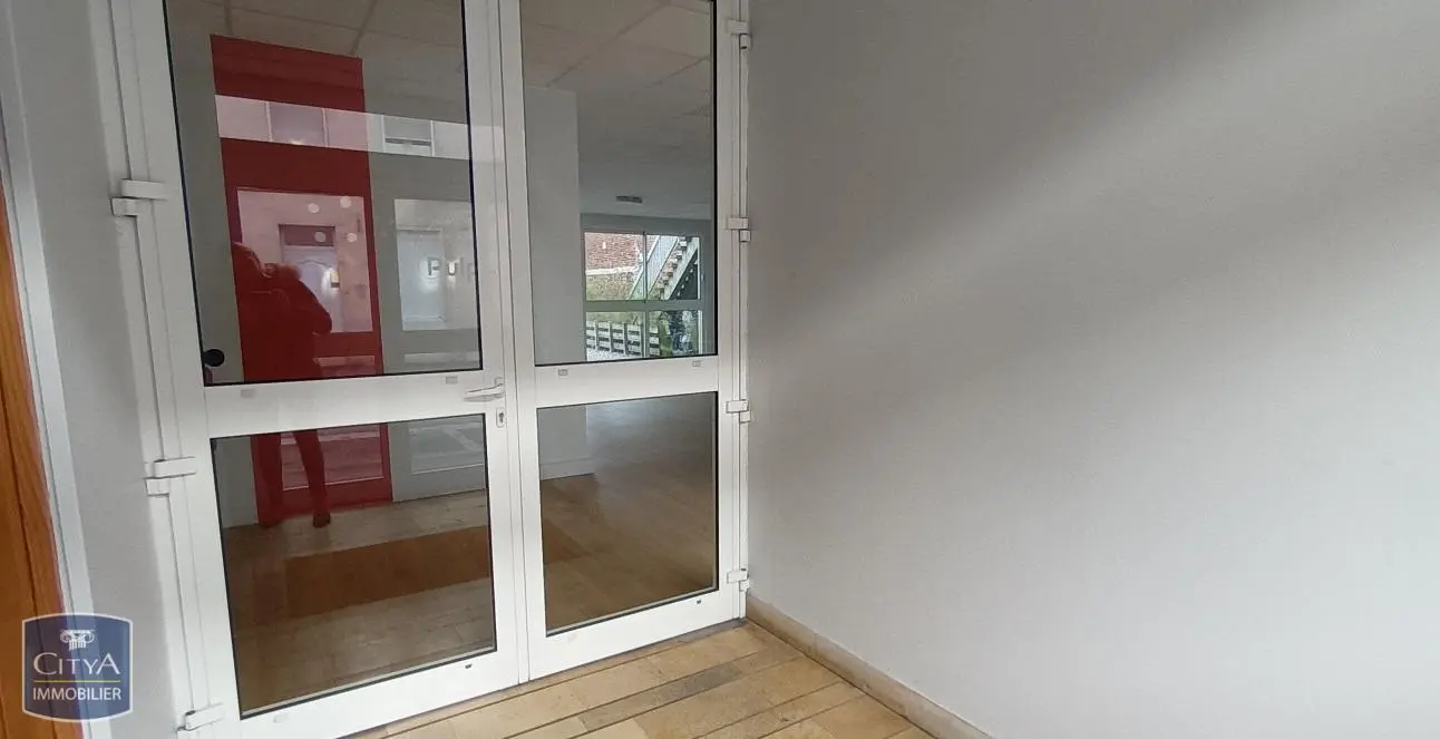 Photo 8 Local Commercial 127.6m²