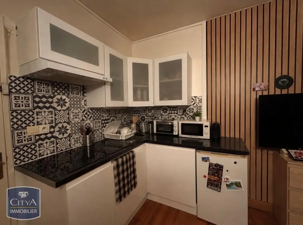 Photo 2 Appartement 1 pièce 21.24m²