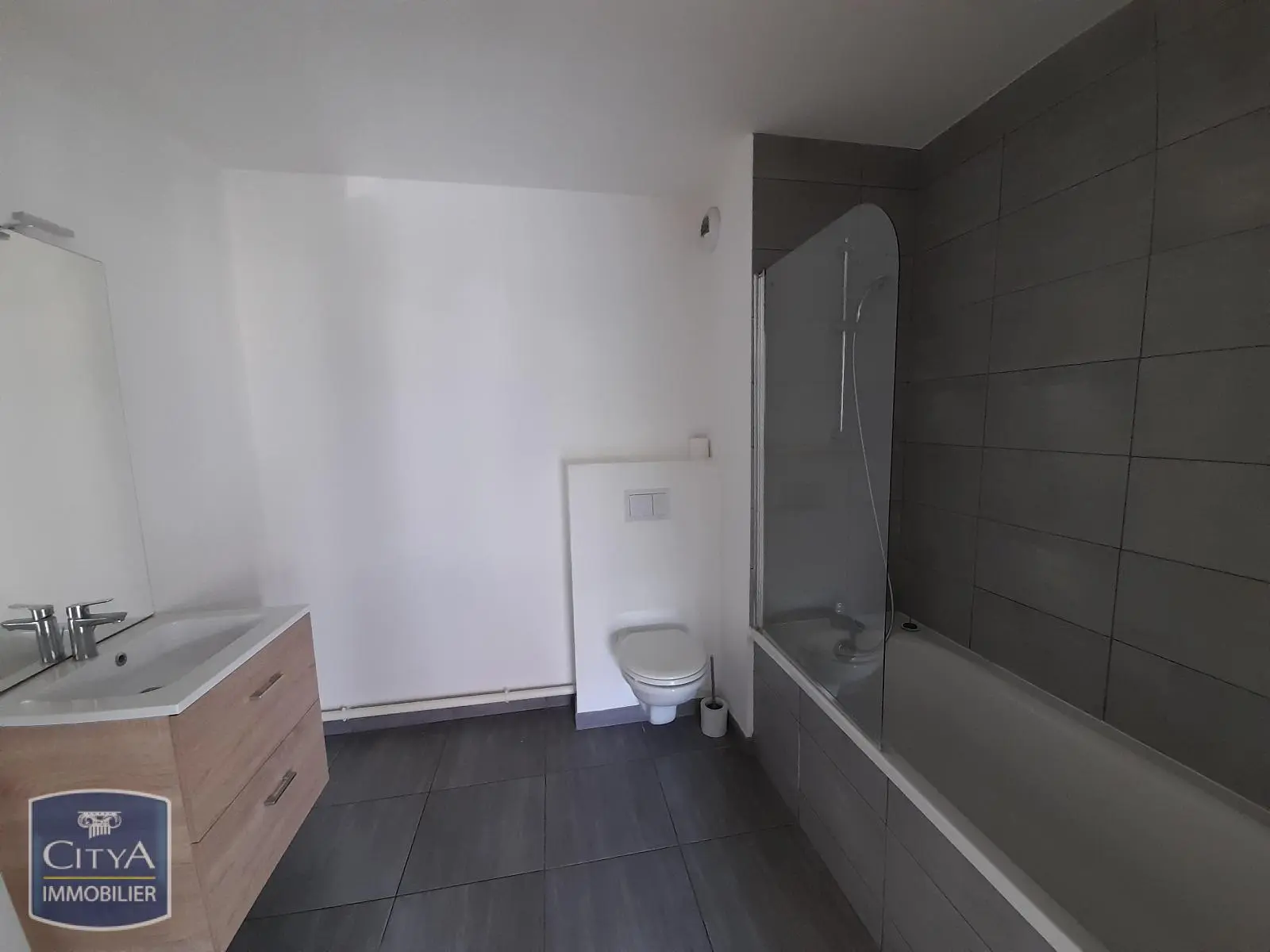 Photo 3 Appartement 1 pièce 28.6m²