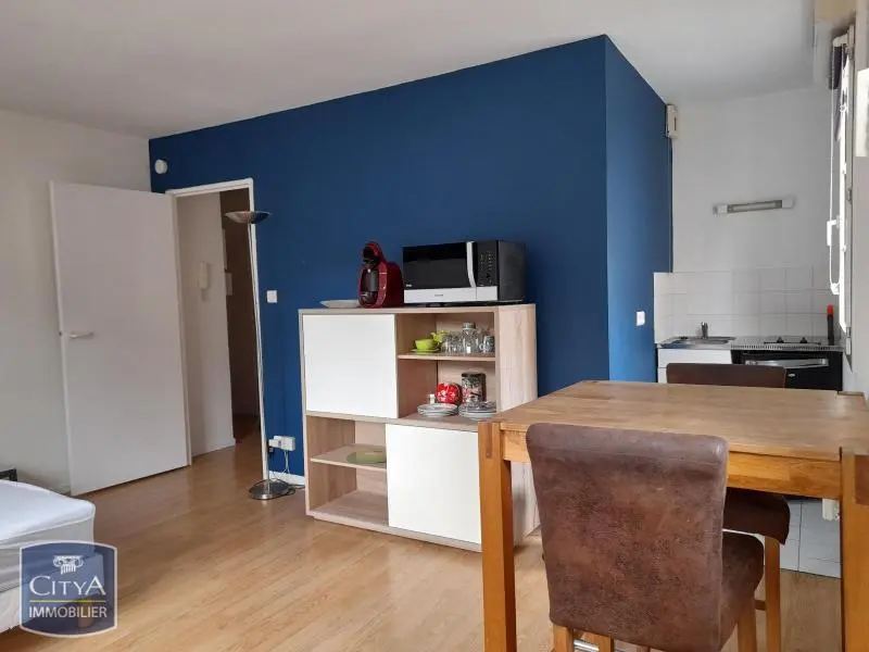 Photo 1 Appartement 1 pièce 24.85m²