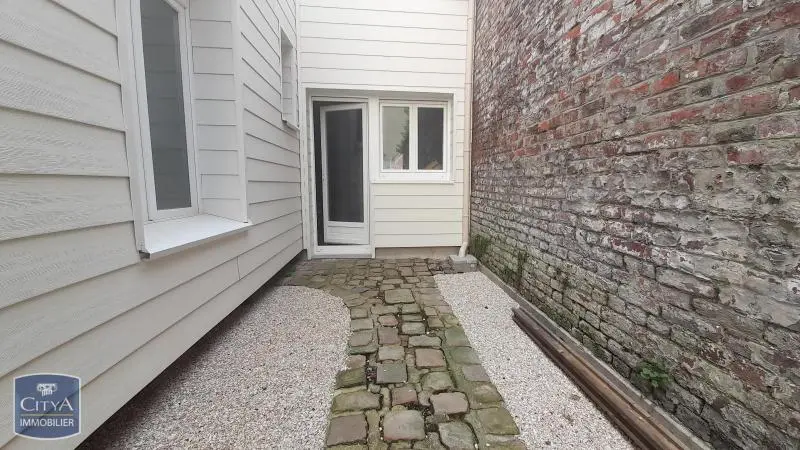 LOCATION T1 DOUAI