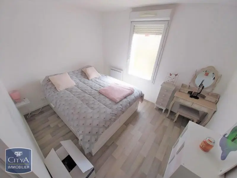 LOCATION T2 HENIN BEAUMONT