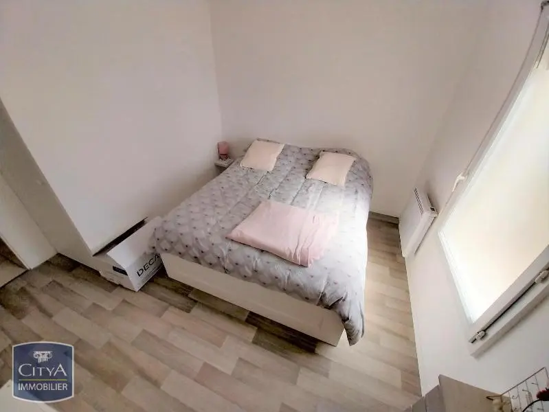 LOCATION T2 HENIN BEAUMONT